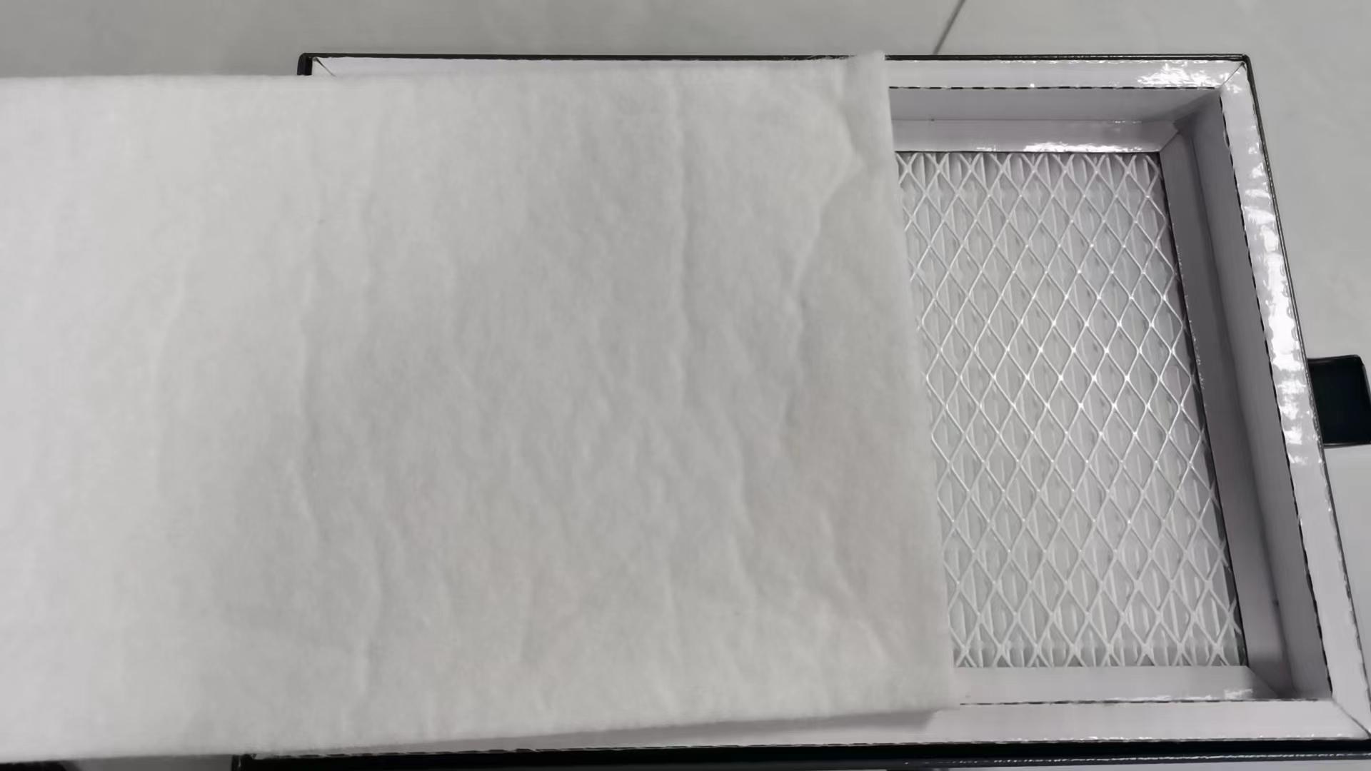 SR100-FUME-EXTRACTOR